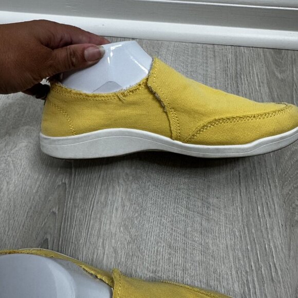 Vionic Beach Malibu Shoes Womens Size 8 Yellow Slip On Canvas Comfort Casual - Picture 6 of 10